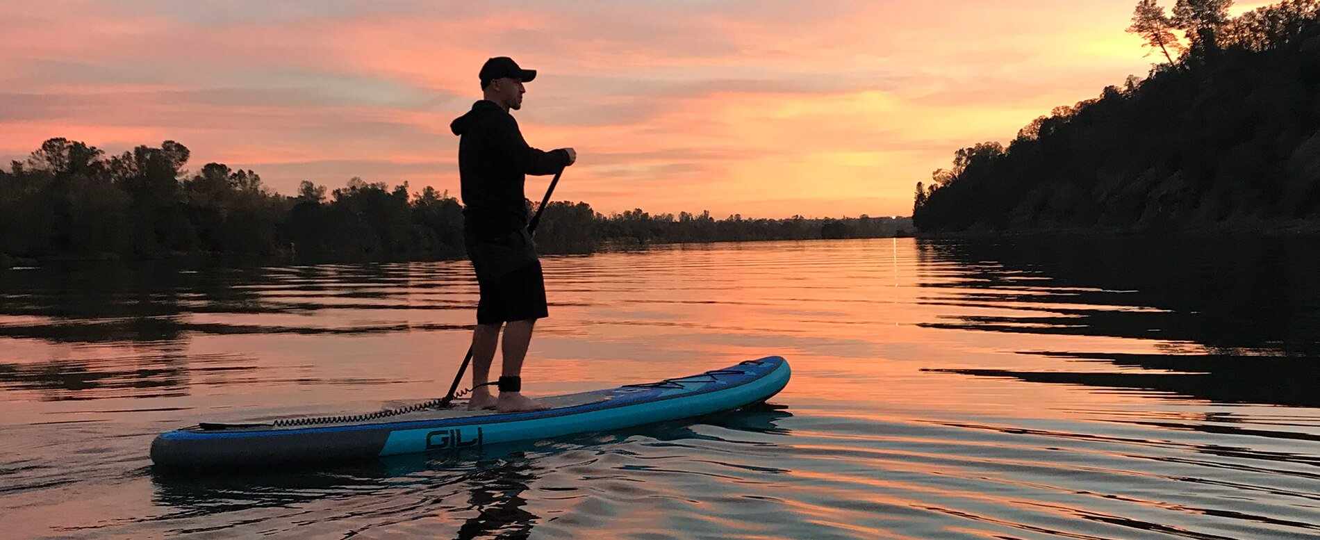 SUP Clothing: What To Wear Paddle Boarding: All Seasons (2024)