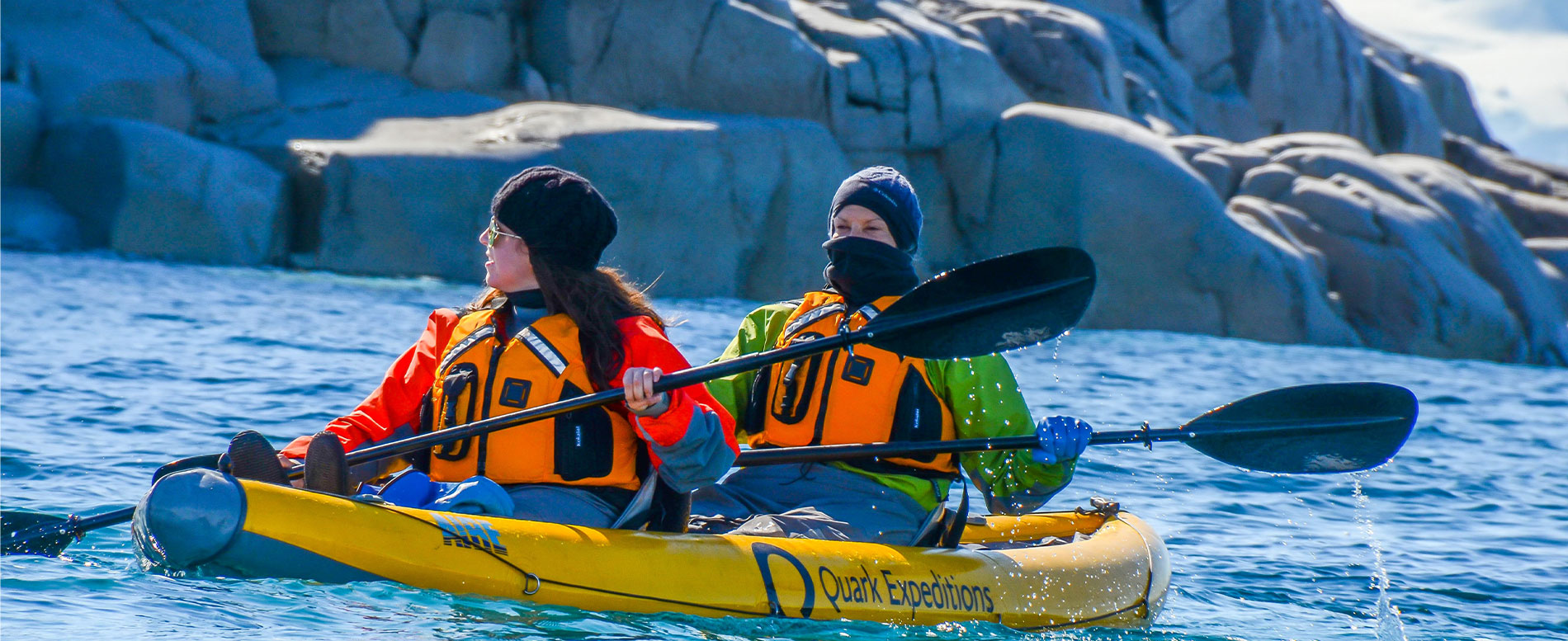 What To Wear For Kayaking Men and Women: An Ultimate Paddling Dress Code